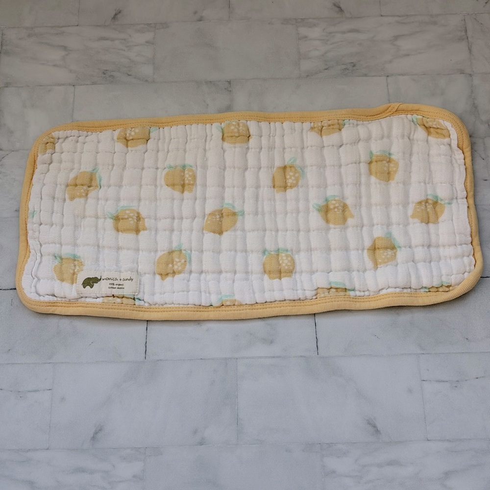 Monica + Andy Organic Cotton Muslin Burp Cloth in “Lovely Lemon”
